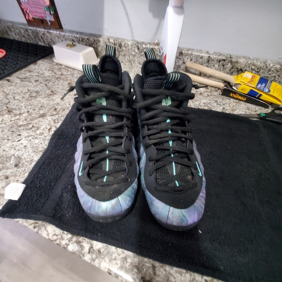 Nike Foamposite - Picture 8 of 10